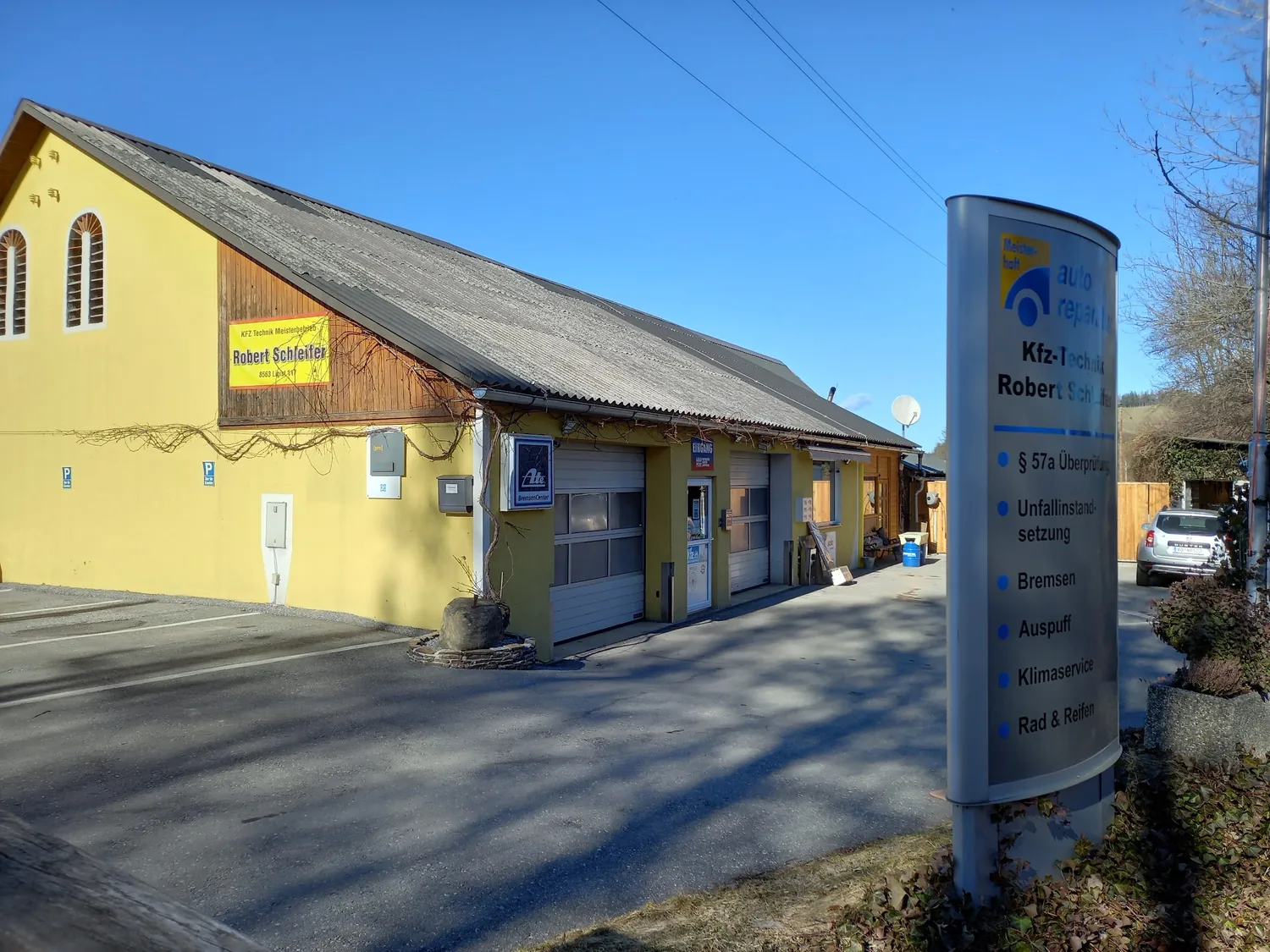 Der Betrieb in Ligist von der Straße aus